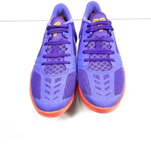 Nike AV PRO 3 High Top Basketball